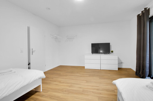 Fully equipped three bedroom apartment with balcony - Gallery - 16