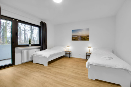 Fully equipped three bedroom apartment with balcony - Gallery - 12