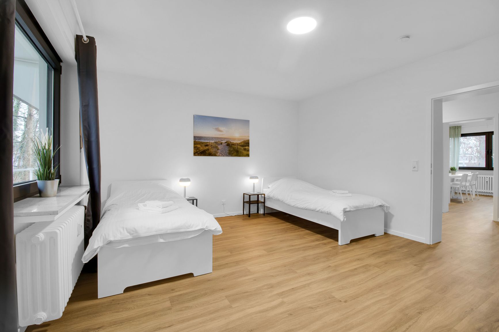 Fully Equipped Three Bedroom Apartment With Balcony - 13