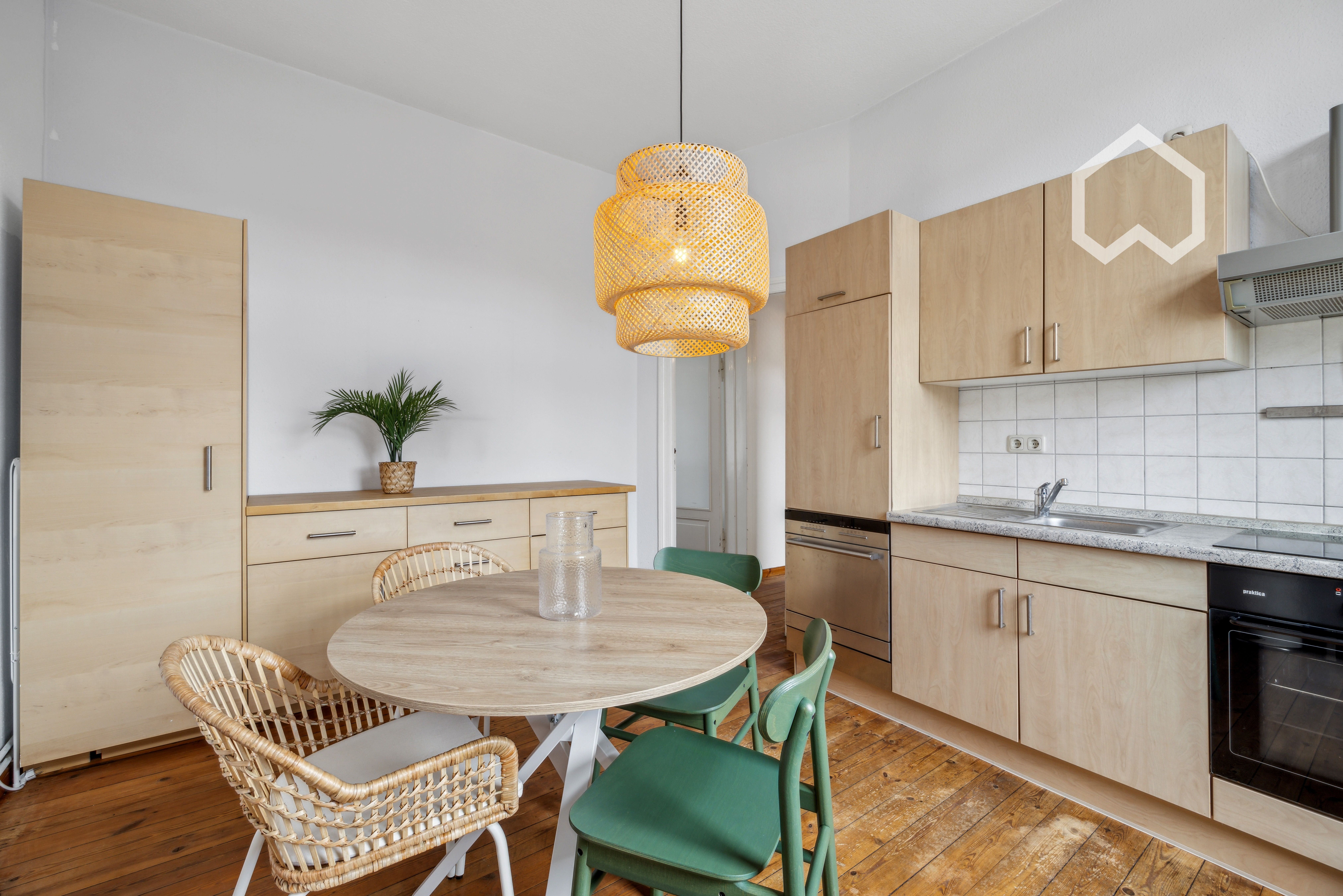 Attractive 60 Sqm Apartment In Rostock's Sought-After Budapester Straße - 14