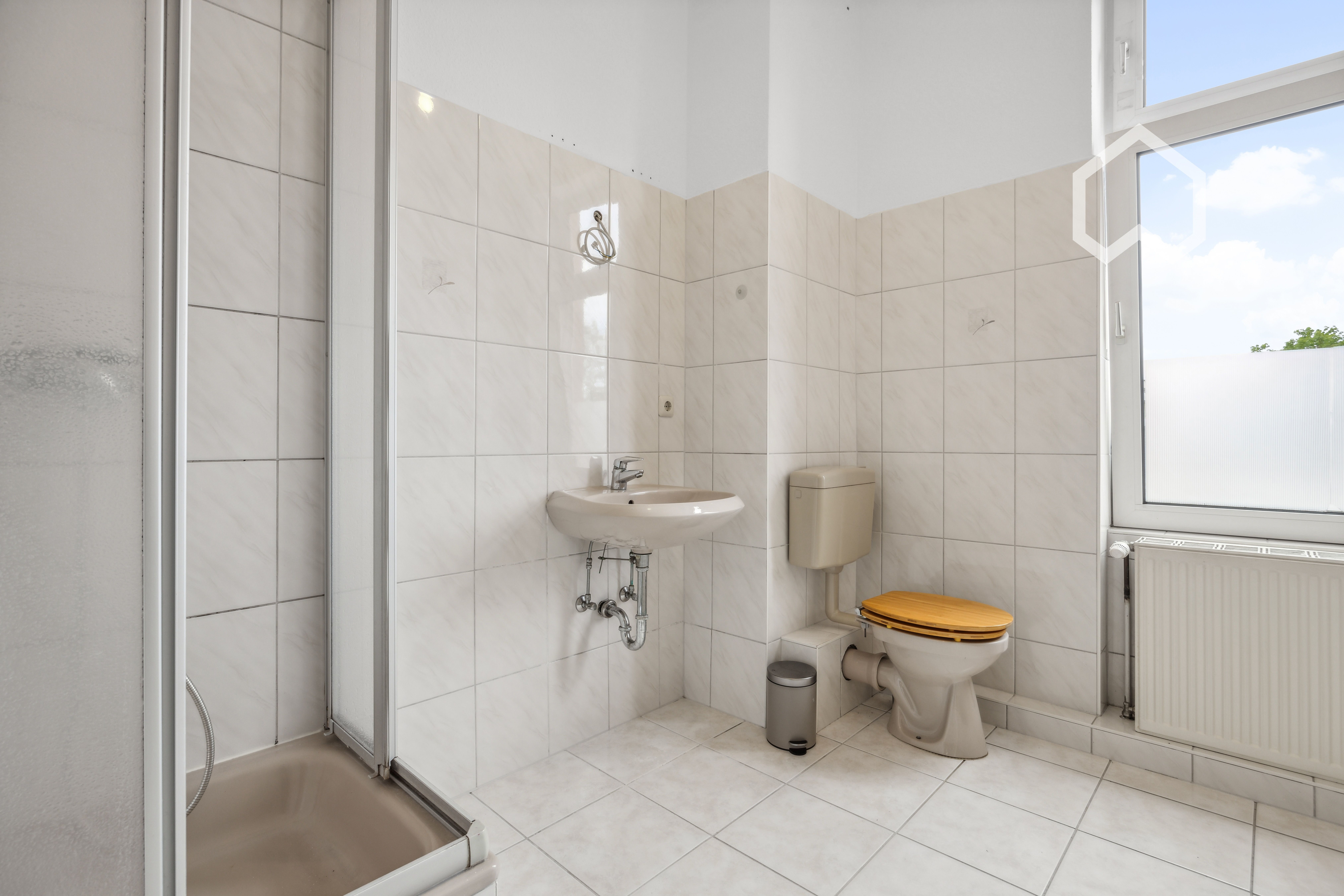 Attractive 60 Sqm Apartment In Rostock's Sought-After Budapester Straße - 12