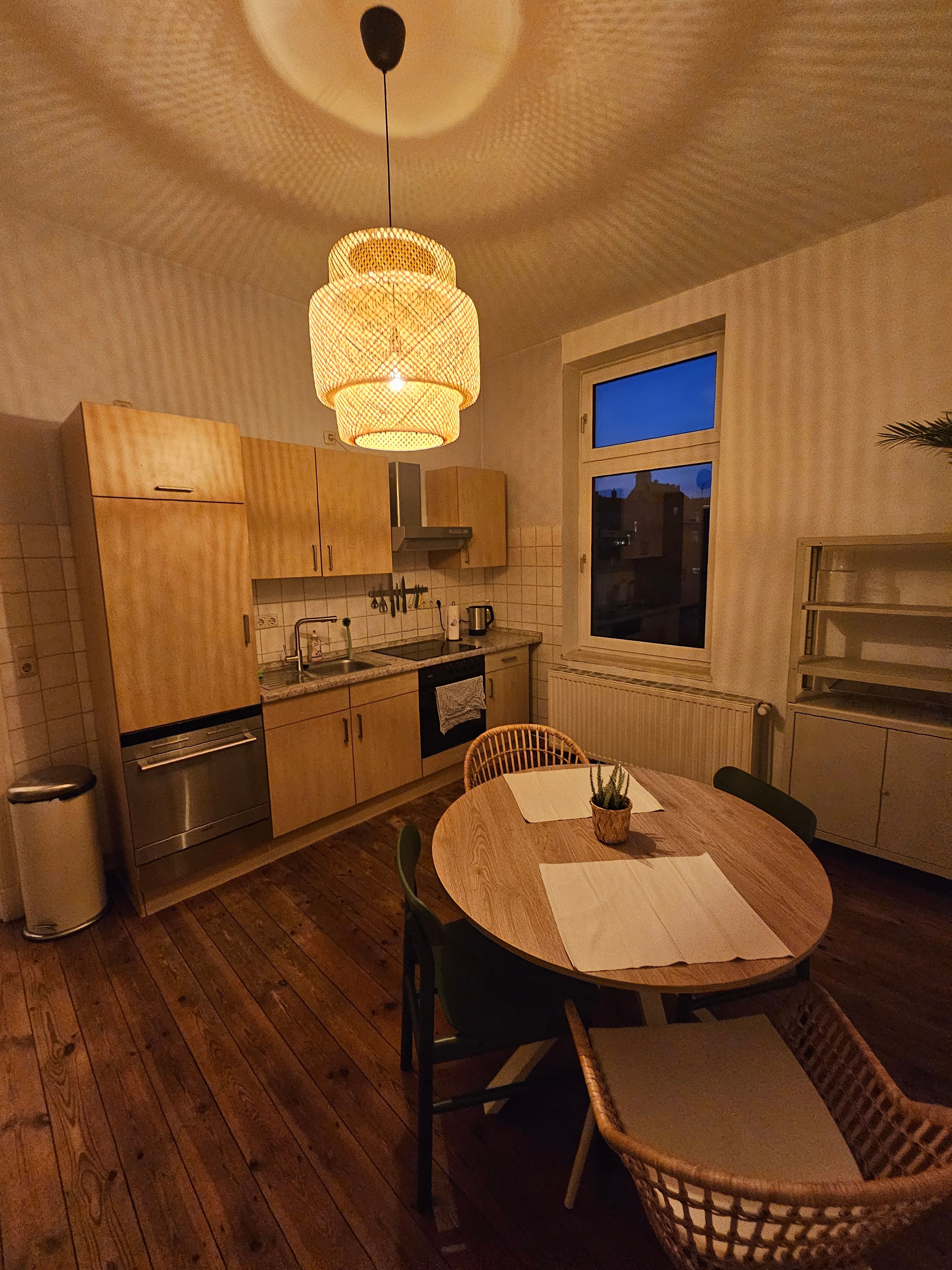 Attractive 60 Sqm Apartment In Rostock's Sought-After Budapester Straße - 1