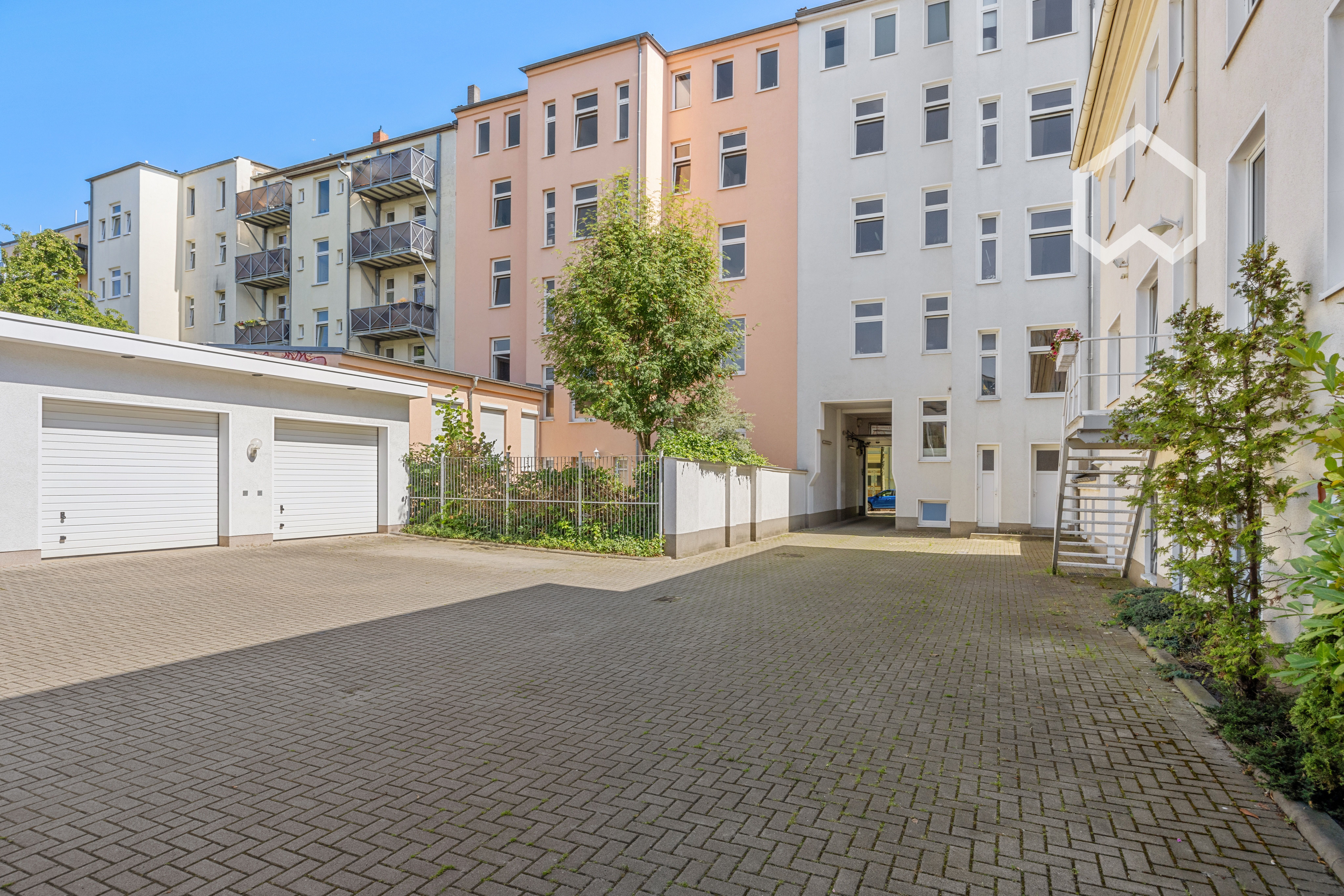 Attractive 60 Sqm Apartment In Rostock's Sought-After Budapester Straße - 21
