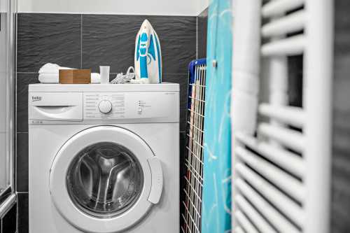 LUXOMES - Spacious Studio for 4 - Kitchen - Parking