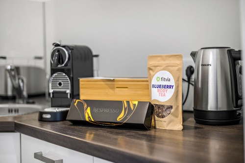 LUXOMES - Spacious Studio for 4 - Kitchen - Parking