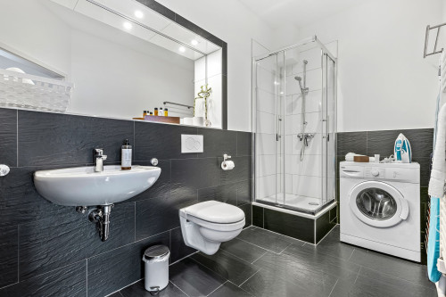 LUXOMES - Spacious Studio for 4 - Kitchen - Parking
