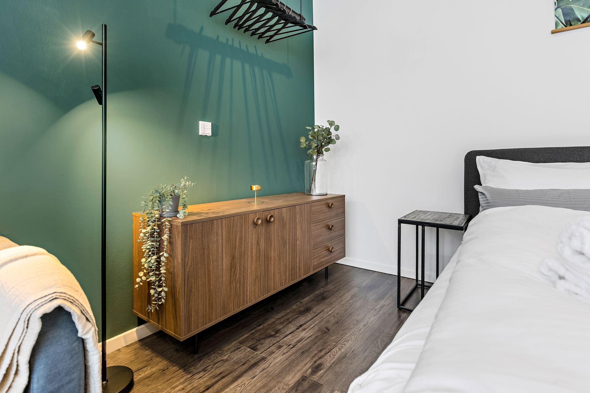 LUXOMES - Spacious Studio For 4 - Kitchen - Parking - 17