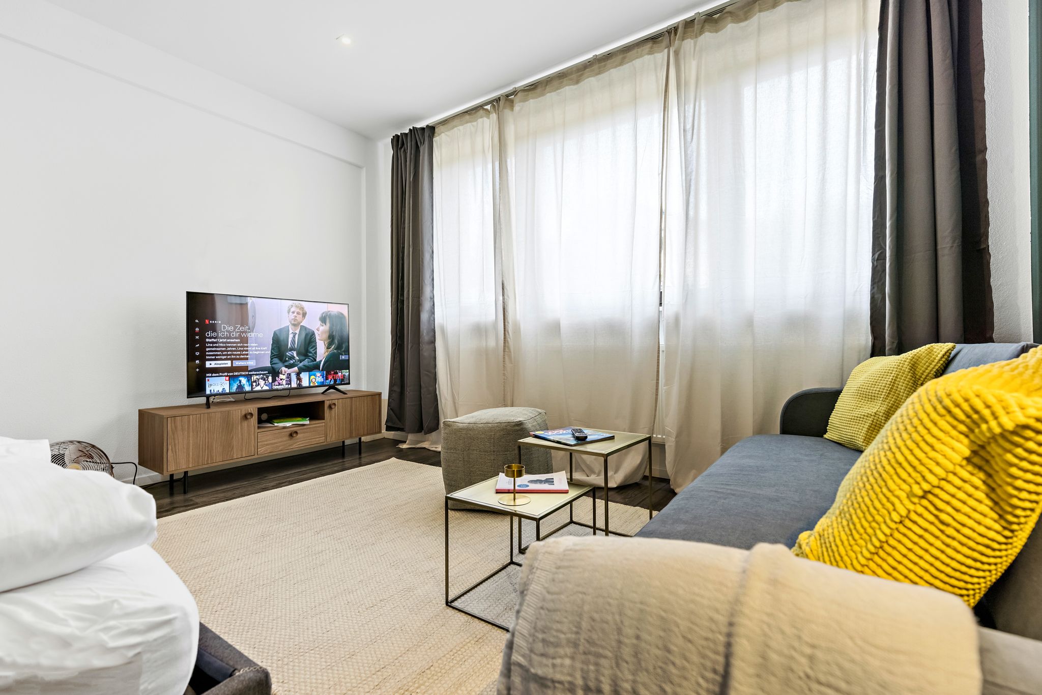 LUXOMES - Spacious Studio For 4 - Kitchen - Parking - 7