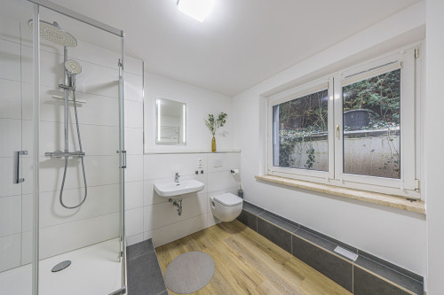 Modern apartment at the Leipzig Trade Fair – furnished with private parking - Gallery - 18