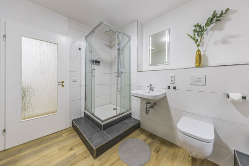 Modern apartment at the Leipzig Trade Fair – furnished with private parking - Gallery - 30