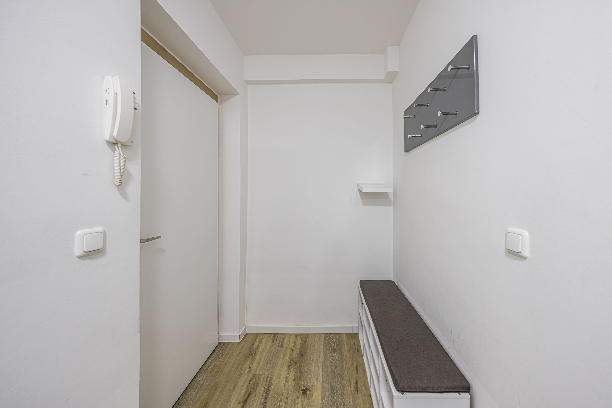 Modern Apartment At The Leipzig Trade Fair – Furnished With Private Parking - 12