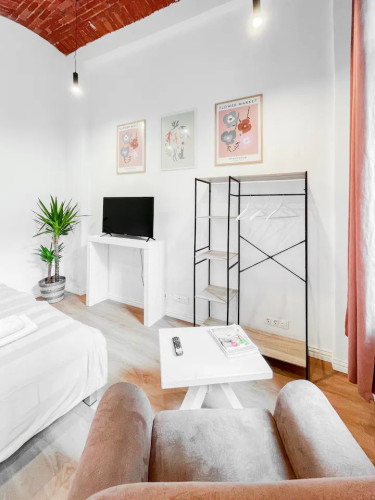 L&C cosy suite ground floor