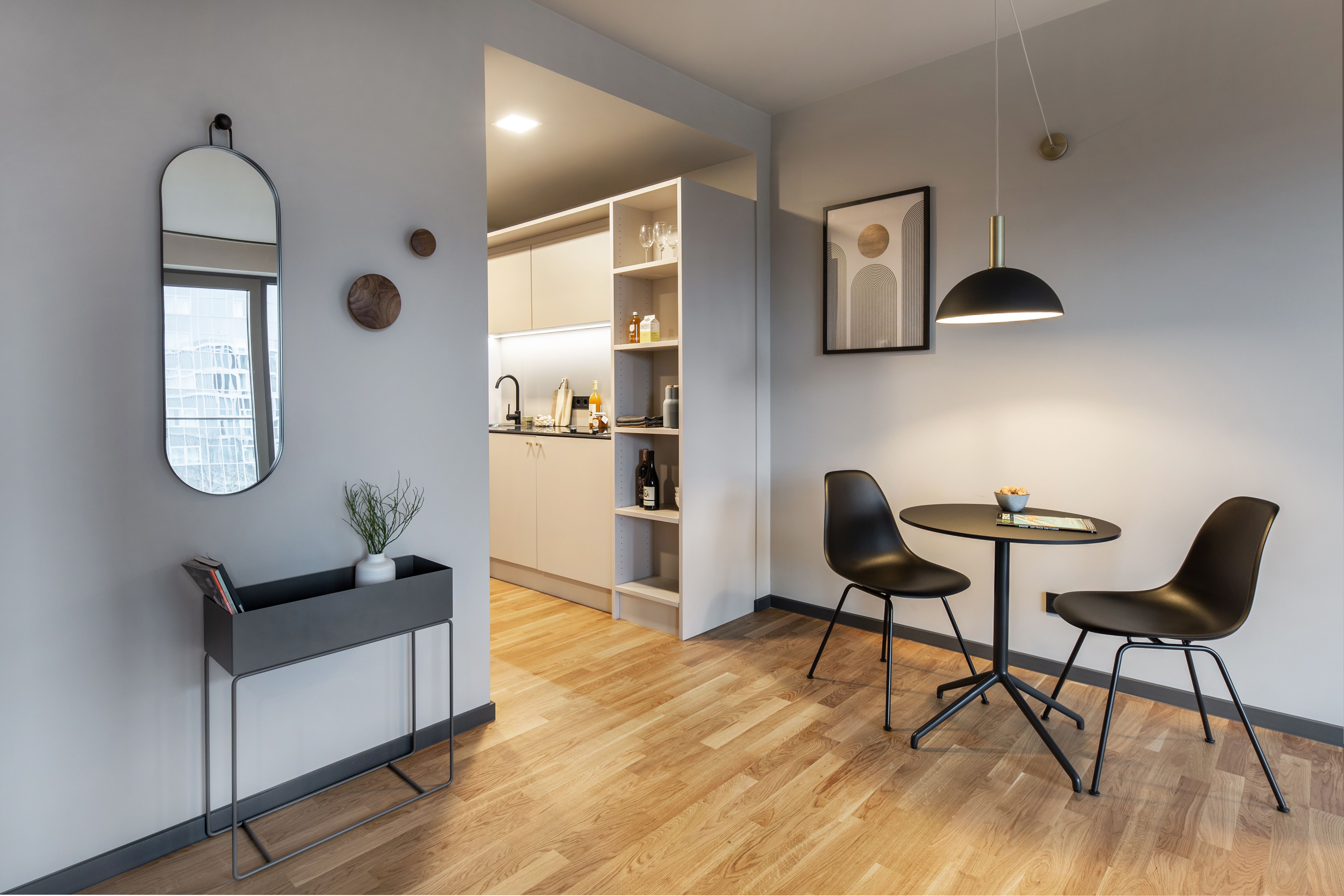 Luxury Studio Apartment In The City Center - 14