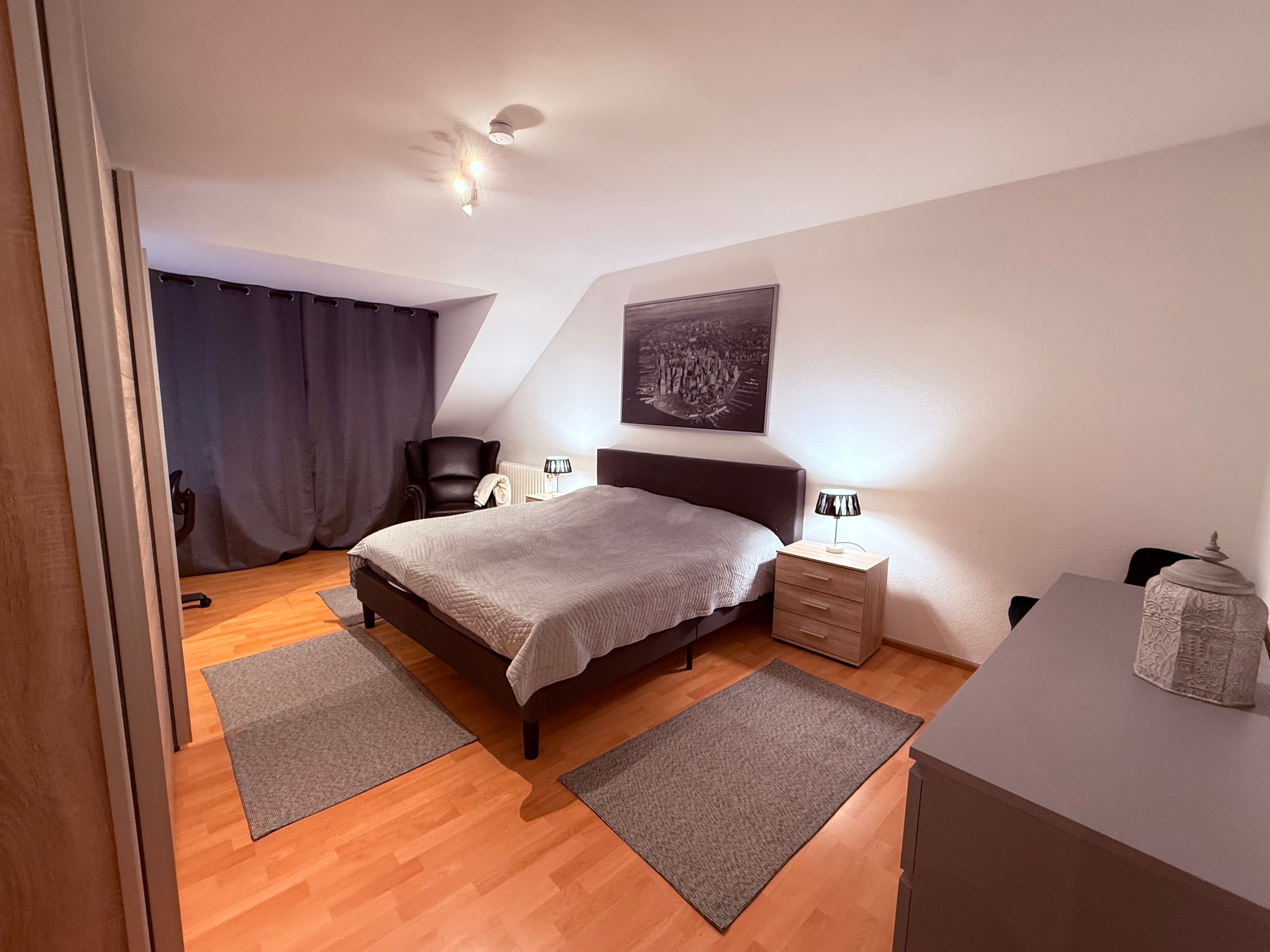 Modern Bright 3-Room Apartment In Central Neuss (approx. 75 M²) – Apartment With All Utlites Include - 25