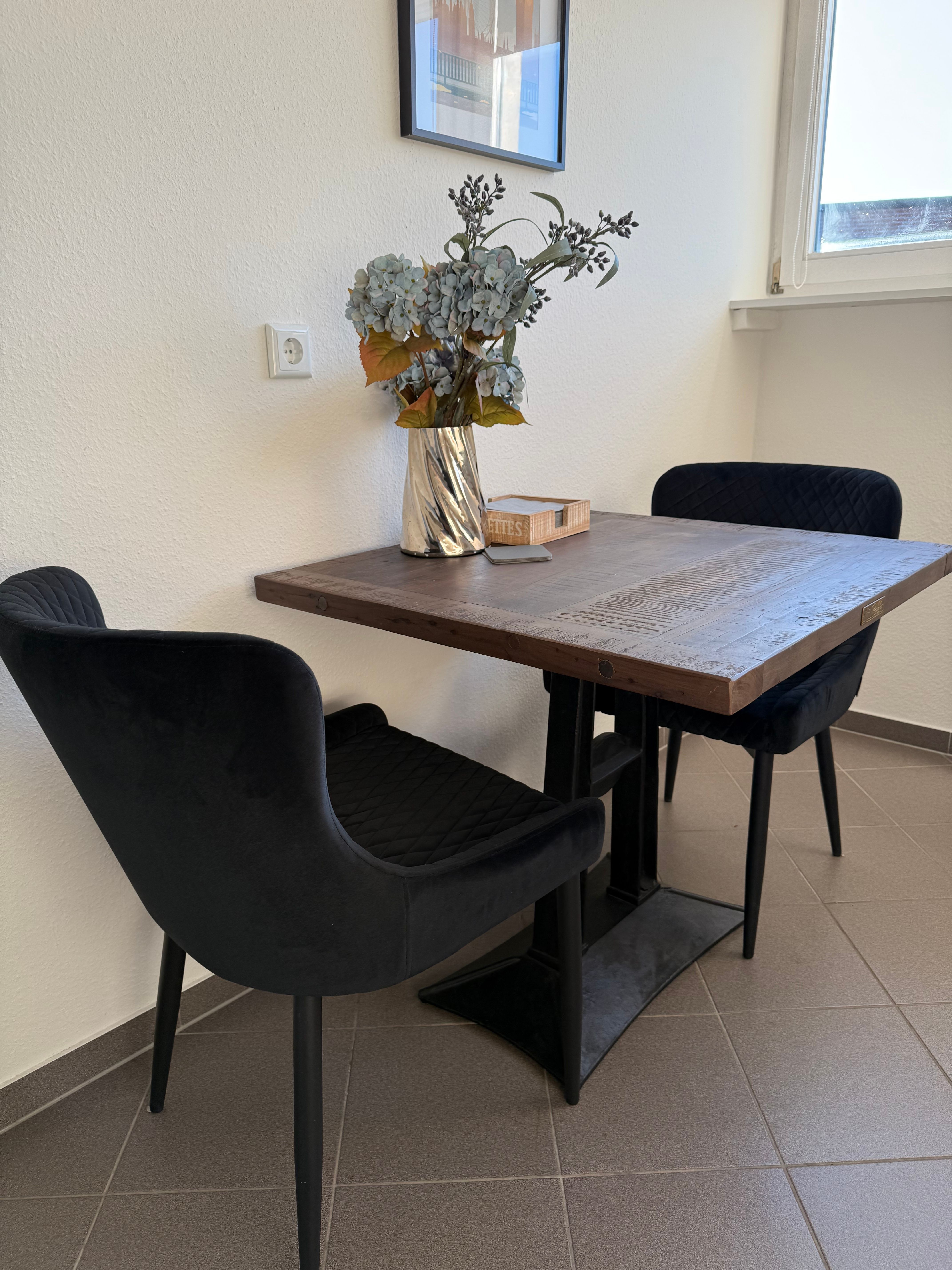 Modern Bright 3-Room Apartment In Central Neuss (approx. 75 M²) – Apartment With All Utlites Include - 15