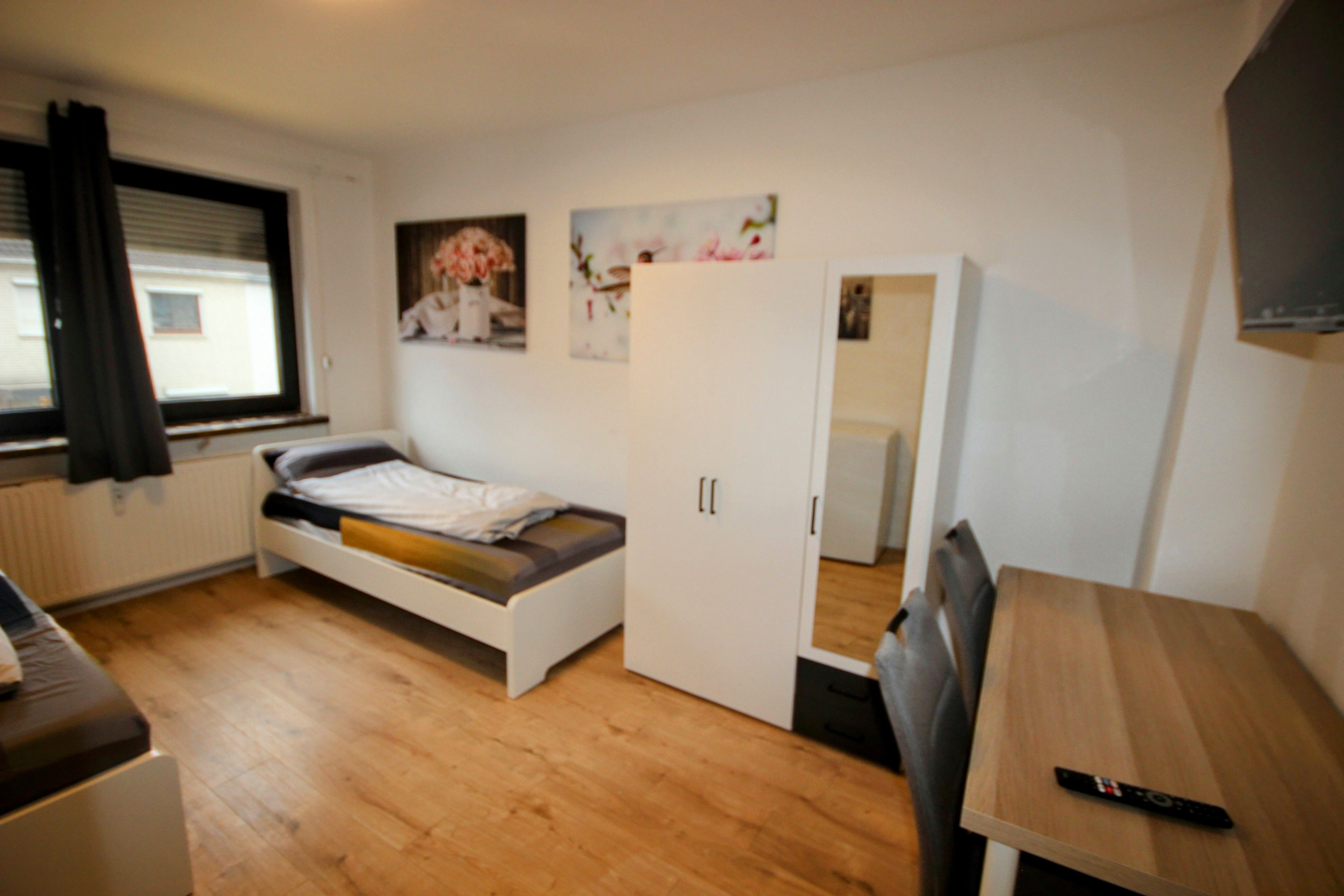 2 Rooms+ Kitchen+ Shower Room - 4 Persons Furnished Apartment In Hempenweg 57, 28197 Woltmershausen  - 9