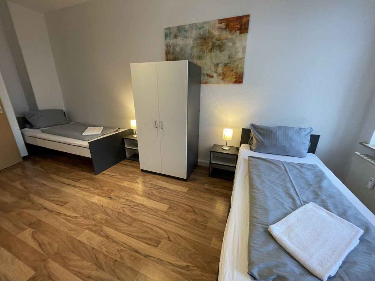 Halle (Saale)Apartment Near The S-Bahn - 6