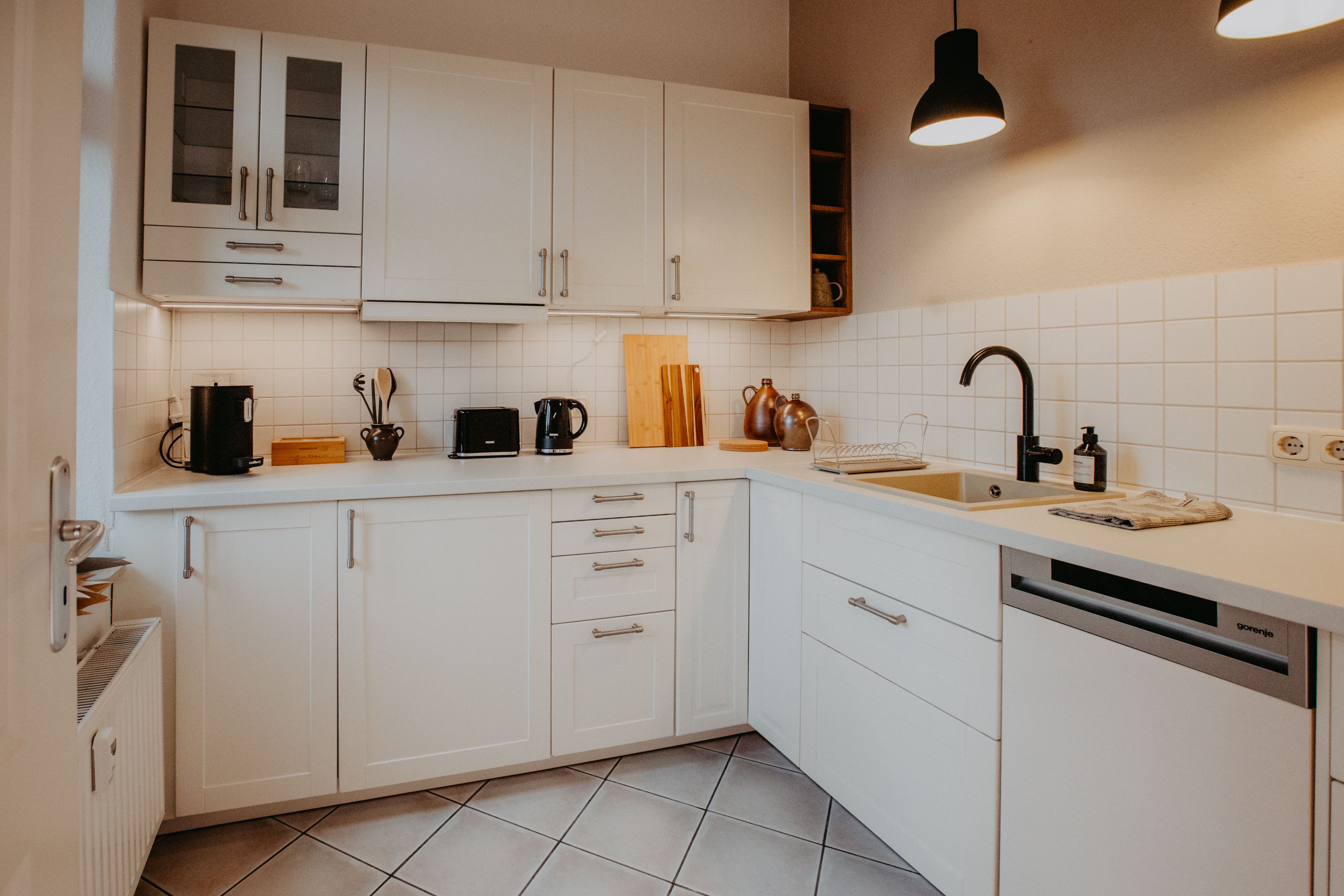  Elegant | 2 Rooms | Balcony | 2 Smart TVs  -  Elegant | 2 Rooms | Balcony | 2 Smart TVs  - Gallery -  21