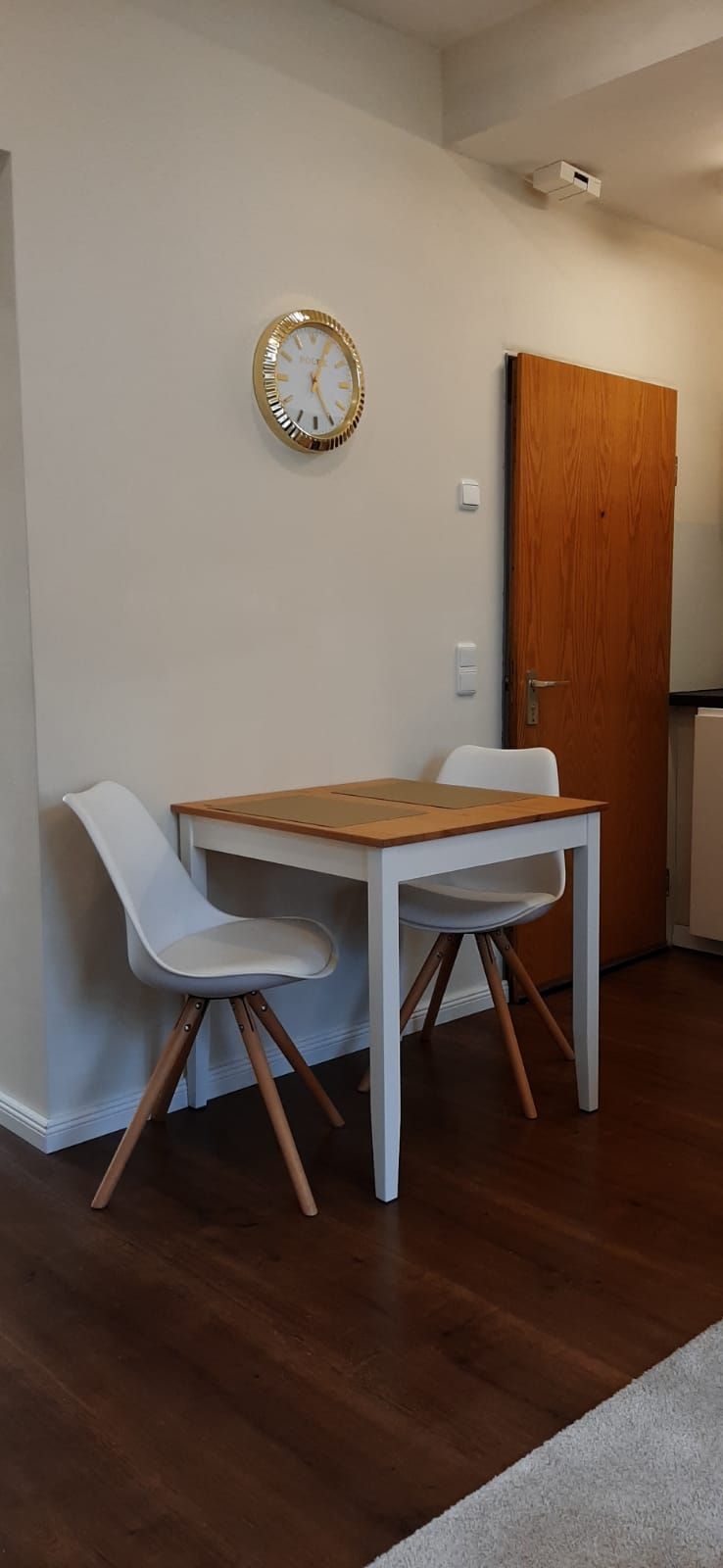  Old Building Apartment For High Demands  -  Old building apartment for high demands  - Gallery -  27