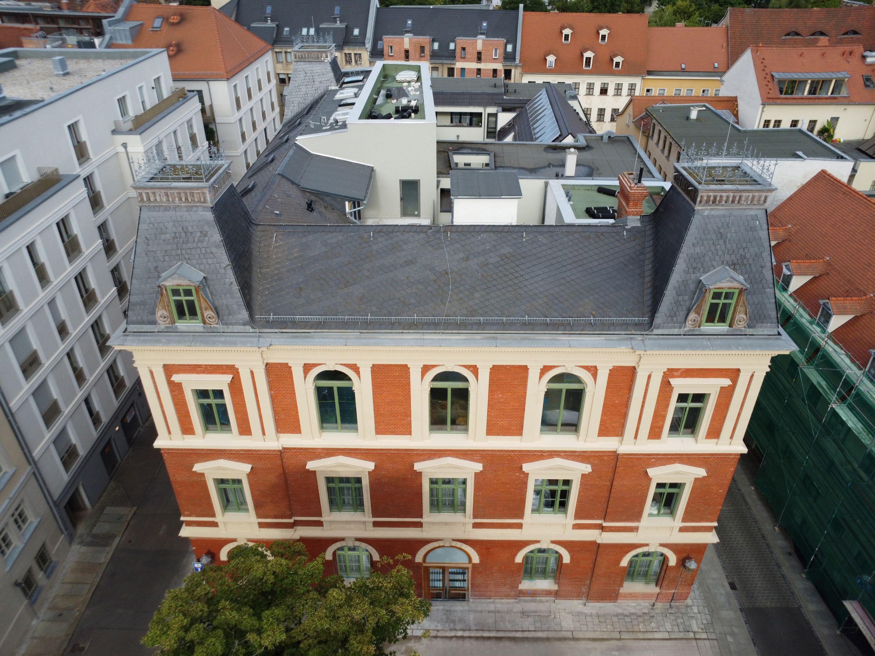 Premium Studio Close To City Center | Kitchen | Wi-Fi - 31