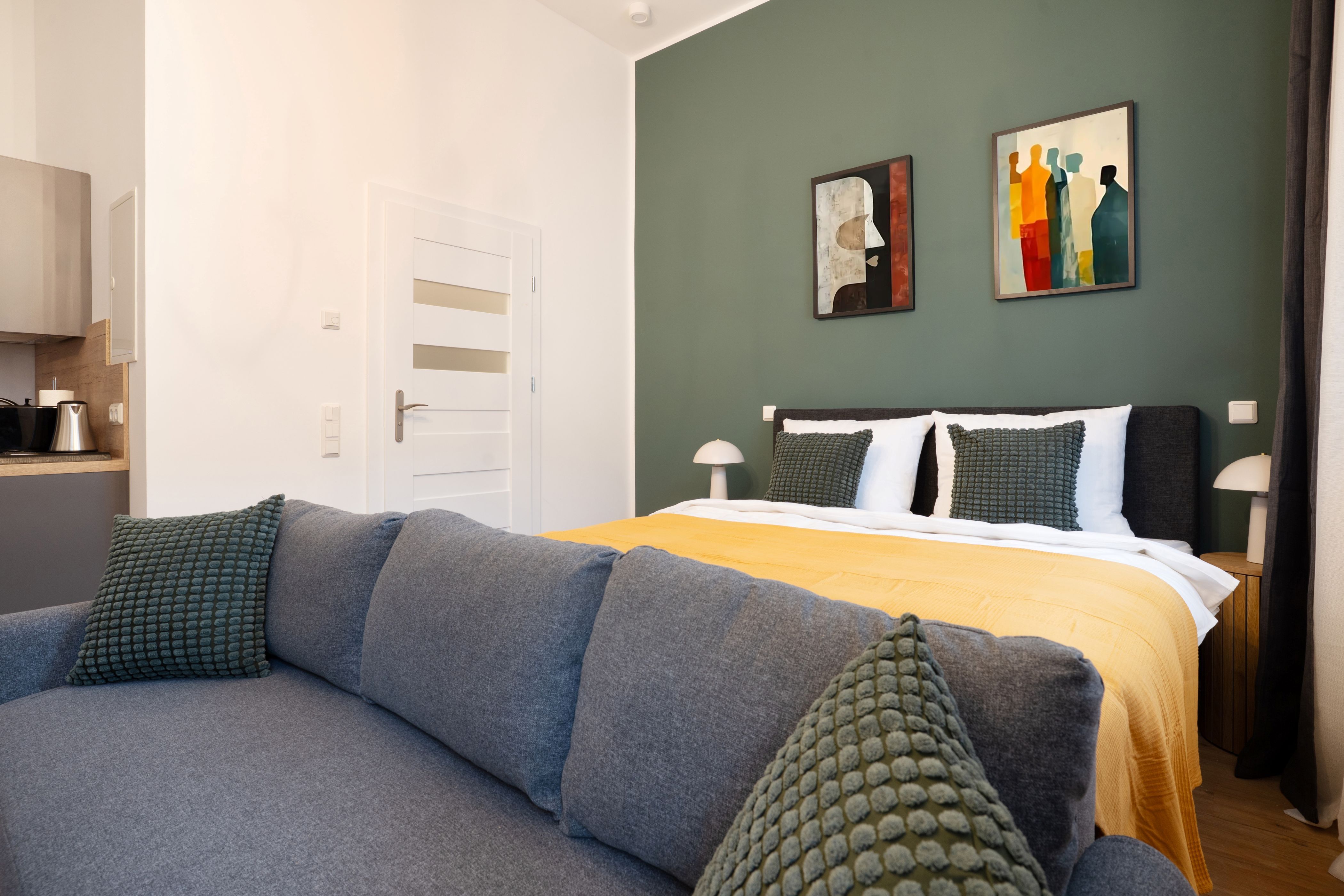 Premium Studio Close To City Center | Kitchen | Wi-Fi - 13