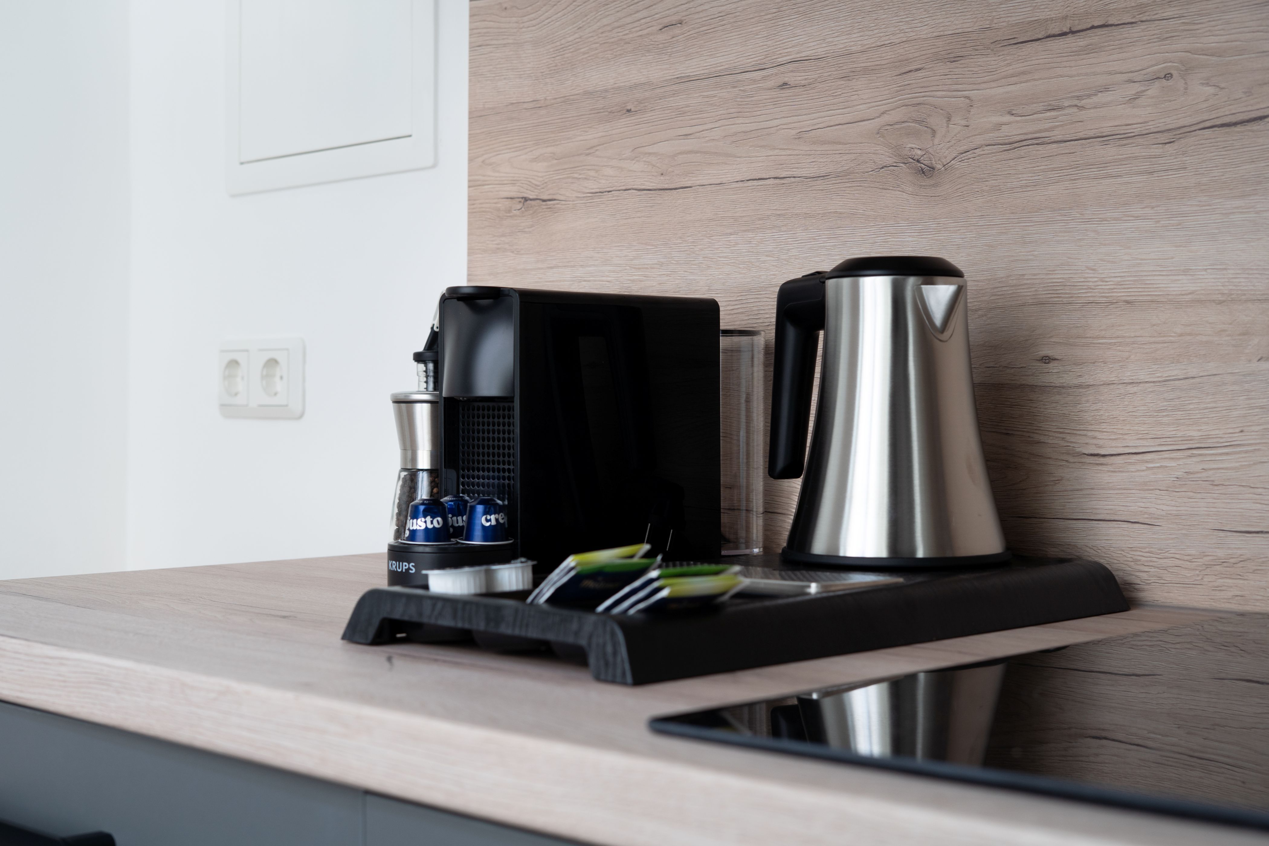 Premium Studio Close To City Center | Kitchen | Wi-Fi - 9