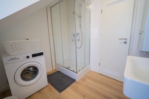 Modern Studio Apartment – 61 m² Near the City Center in Remscheid – Fully Furnished, No Deposit, Cleaning Service, City Registration! - Gallery - 33