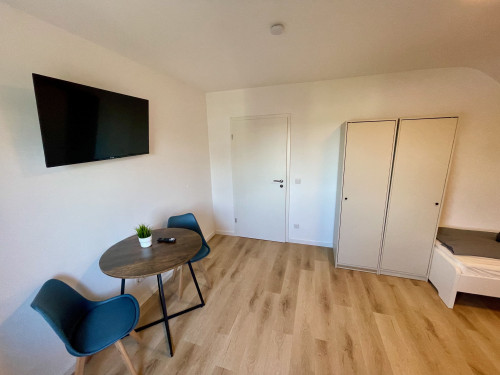 Modern Studio Apartment – 61 m² Near the City Center in Remscheid – Fully Furnished, No Deposit, Cleaning Service, City Registration! - Gallery - 19