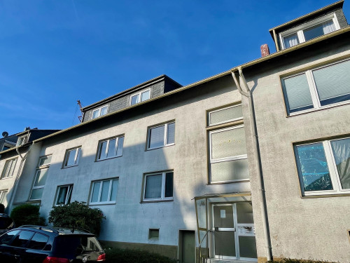 Modern Studio Apartment – 61 m² Near the City Center in Remscheid – Fully Furnished, No Deposit, Cleaning Service, City Registration!