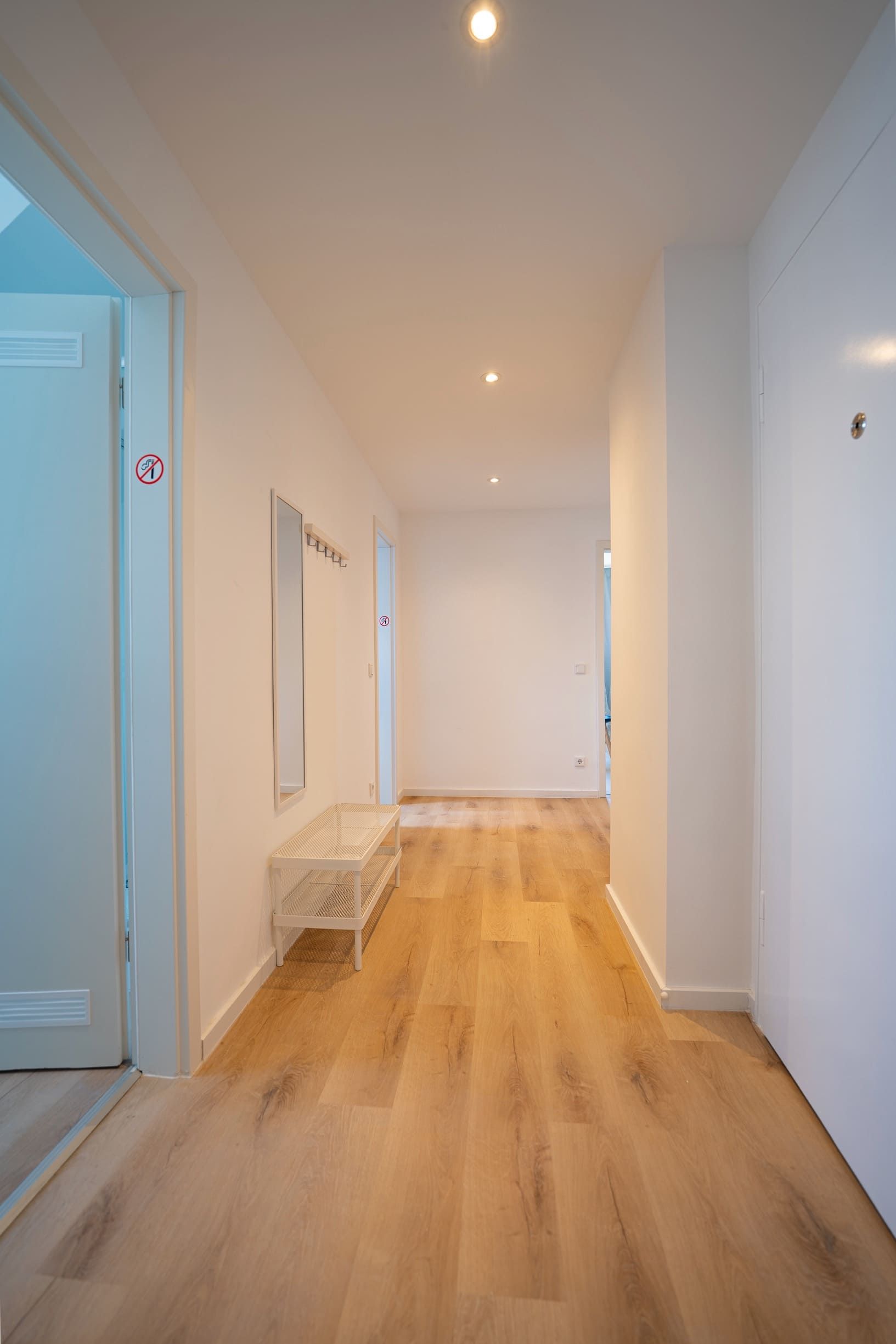 Modern Studio Apartment – 61 M² Near The City Center In Remscheid – Fully Furnished, No Deposit, Cle - 33