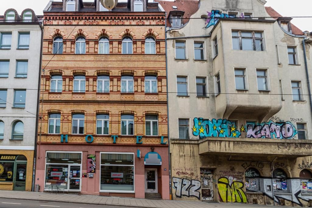  Gemütliches Apartment Mit 3 Einzelbetten – Zentrumsnah & Voll Ausgestattet  -  Gemütliches Apartment mit 3 Einzelbetten – zentrumsnah & voll ausgestattet  - Gallery -  2