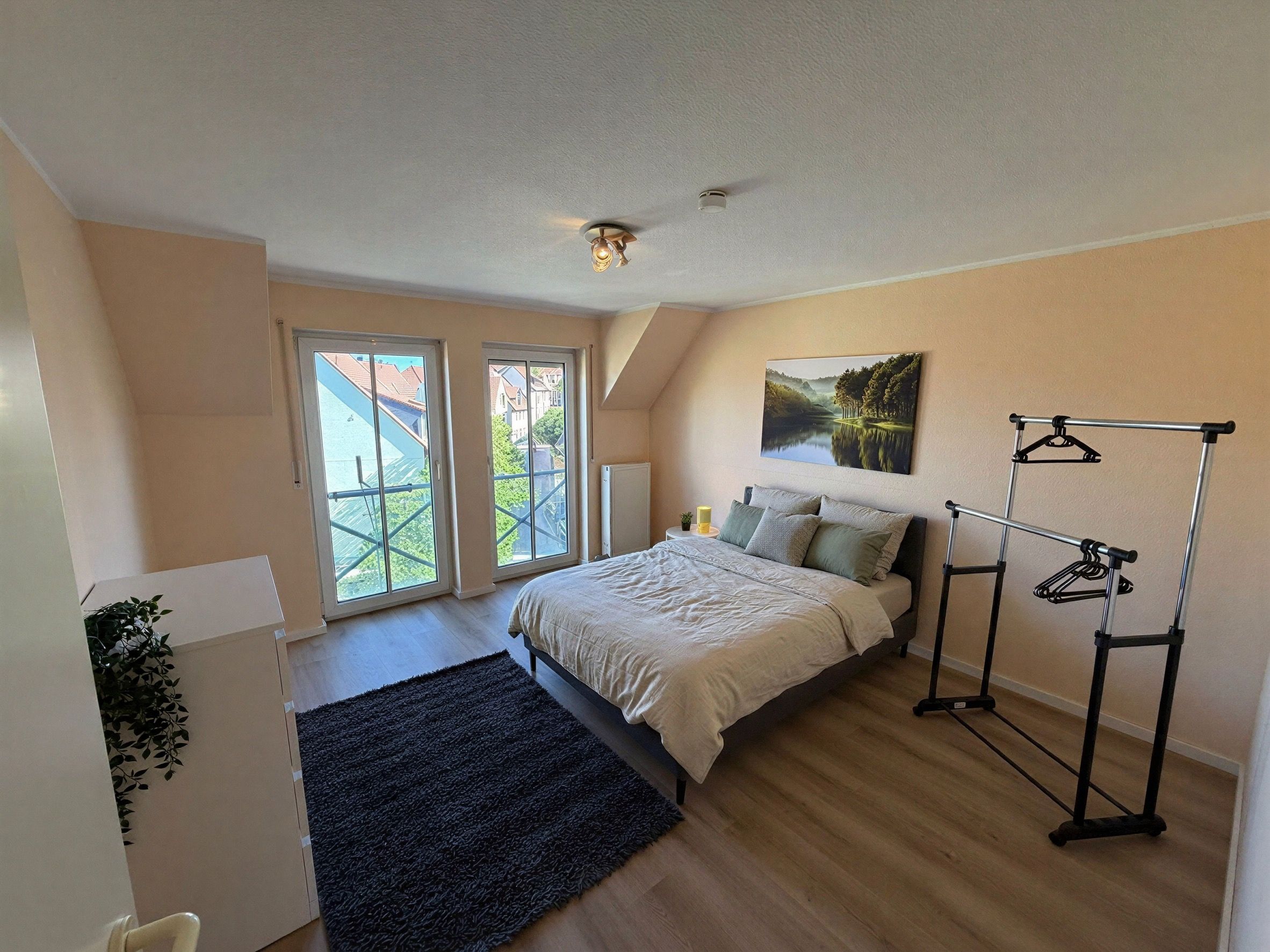 Spacious Apartment With 2 Bedrooms In Alzey With Parking Spot - 2