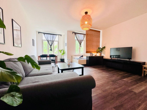 Möblierte Familien Wohnung (Studenten, Berufspendler)