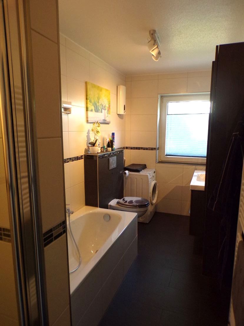 Amazing Apartment Near School - 3