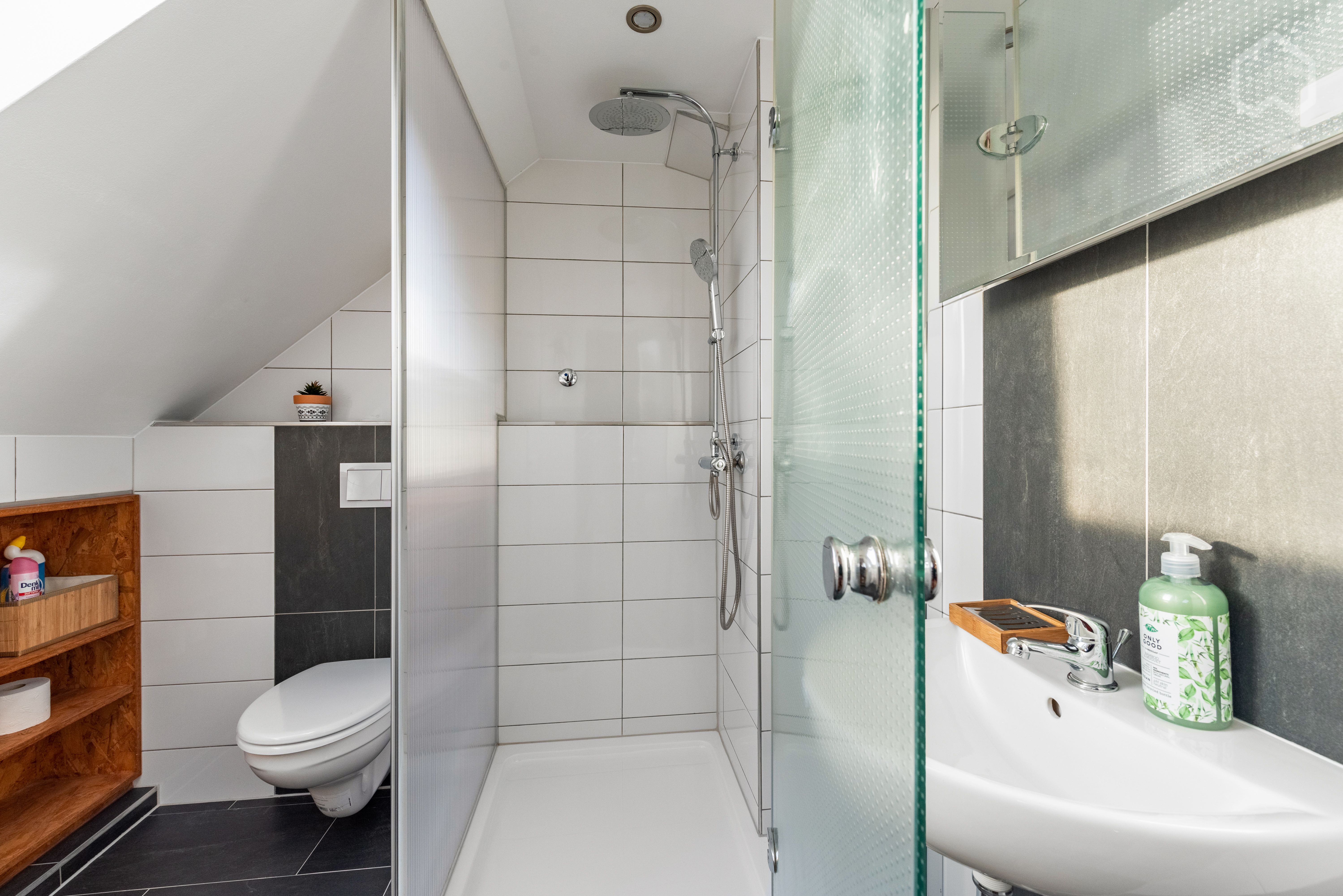 Lovely Apartment In Duisburg  -  Lovely apartment in Duisburg  - Gallery -  21