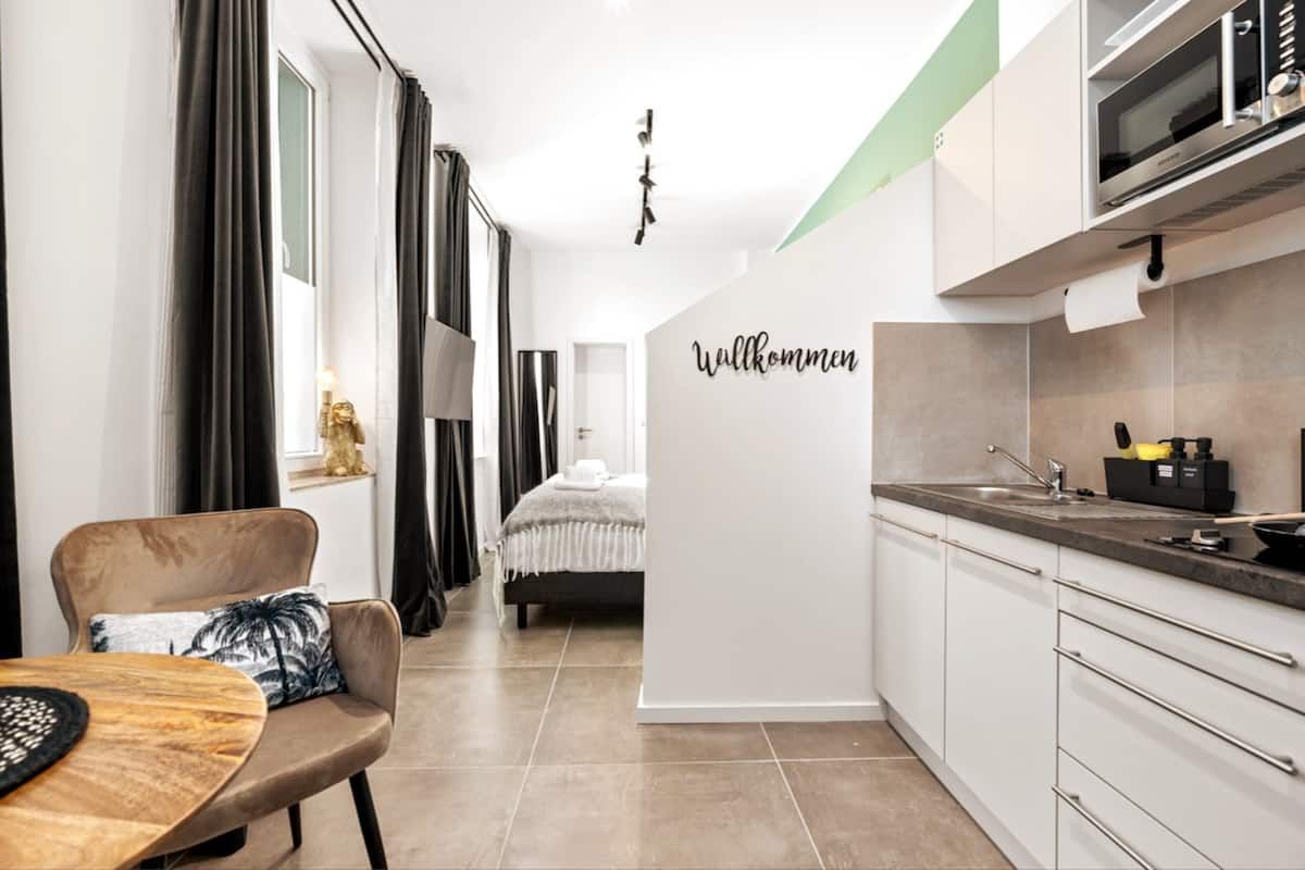 25sqm *Design WOW Studio* | City | Quiet | 100 M Central Station - 8