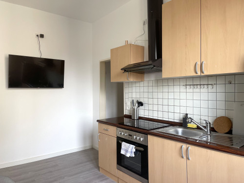 Amazing 4-Bed Apartment for fitters - Gallery - 12