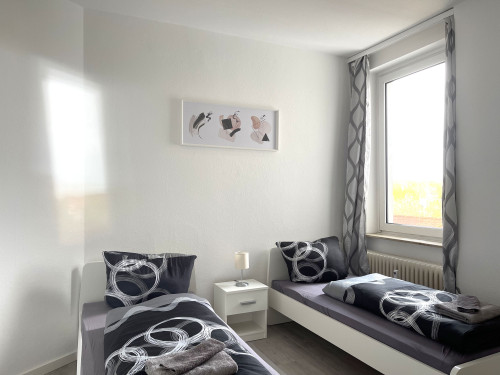 Amazing 4-Bed Apartment for fitters - Gallery - 19