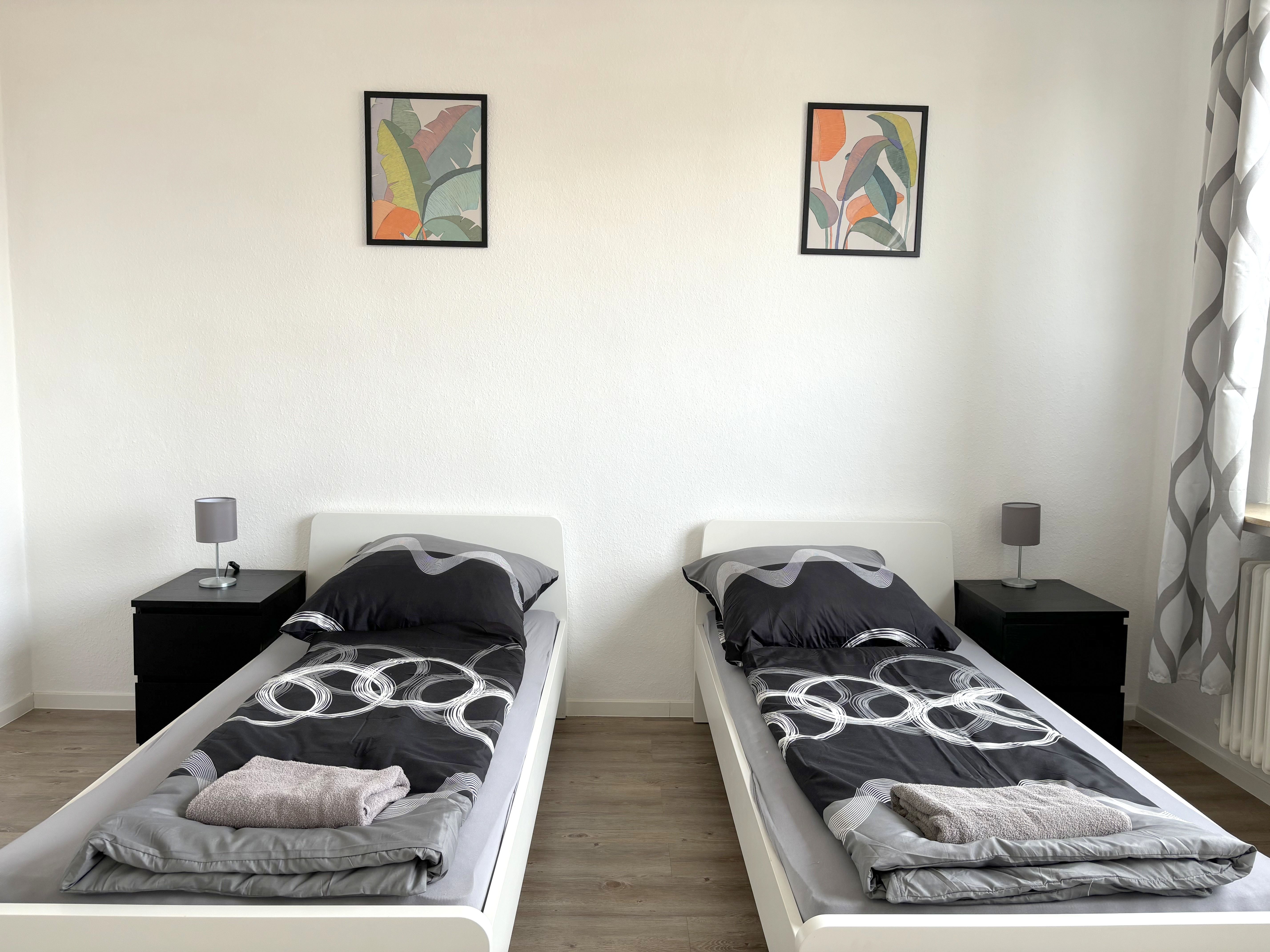 Amazing 4-Bed Apartment For Fitters - 24