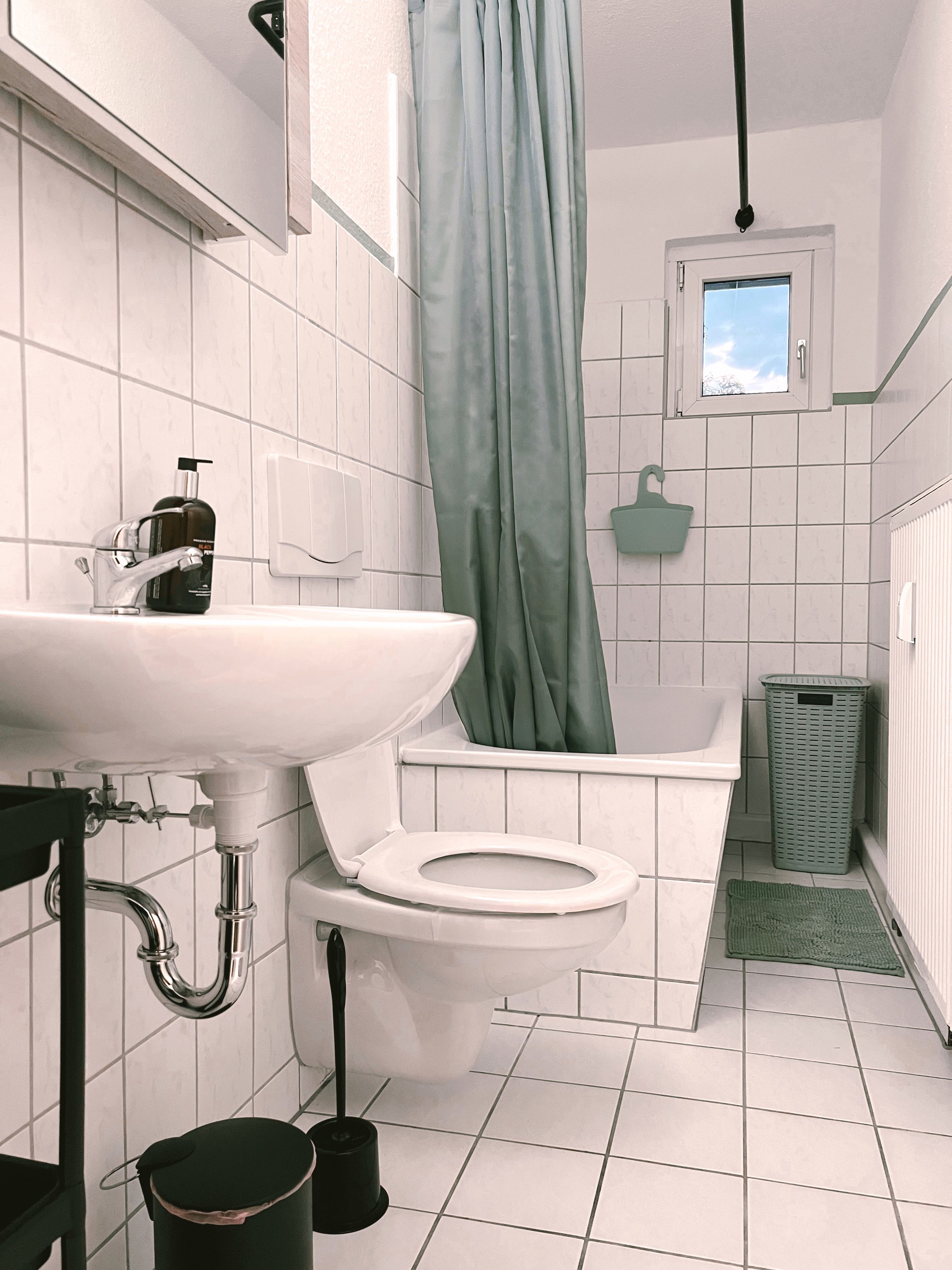  Fully Equipped And Furnished Apartment In Jena City Of Lights "Urban Jungle"  -  Fully equipped and furnished apartment in Jena City of lights "Urban Jungle"  - Gallery -  10