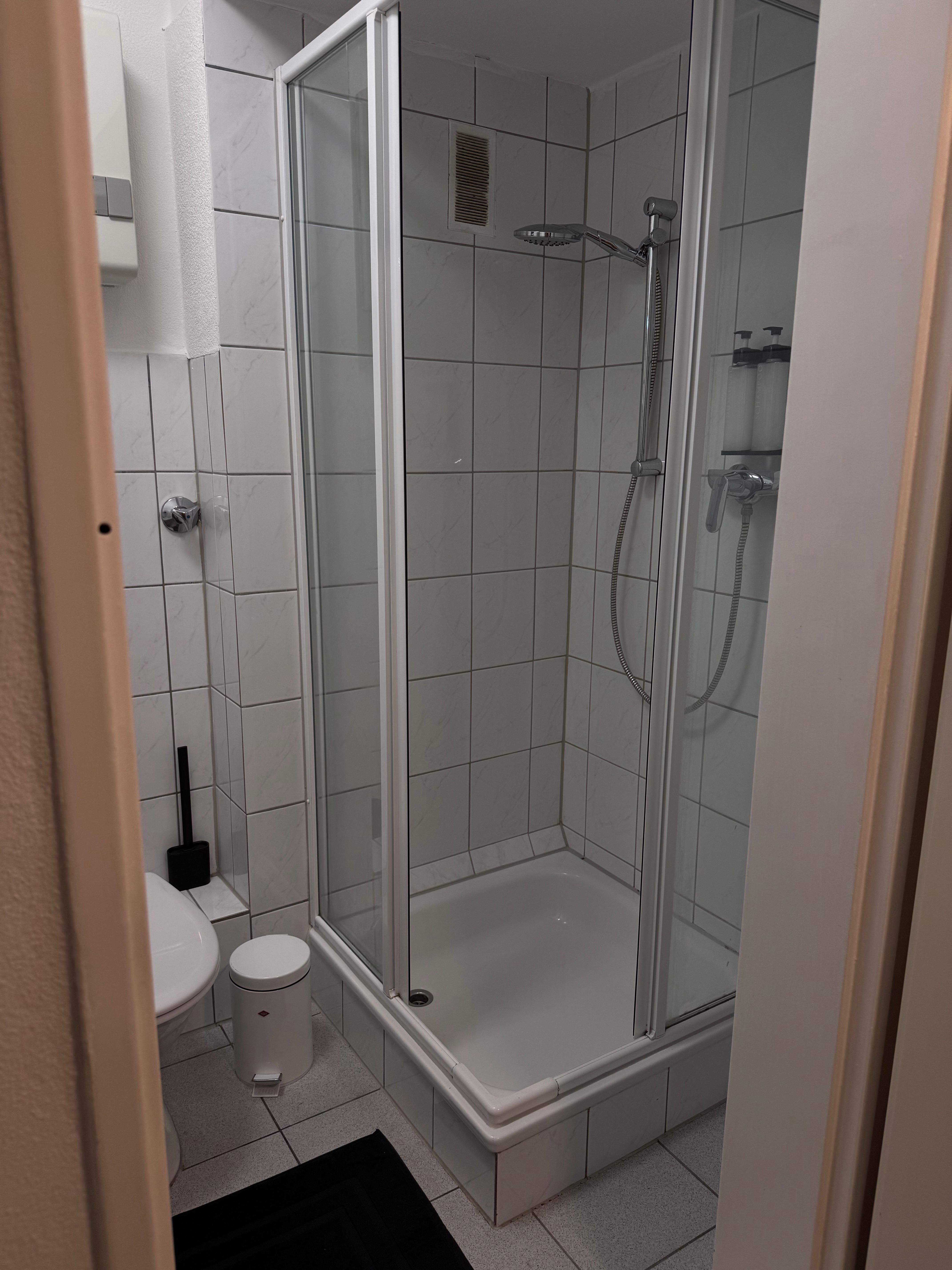  Cute Home In Gelsenkirchen  -  Cute home in Gelsenkirchen  - Gallery -  9