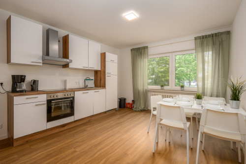 Fully equipped two bedroom apartment with balcony