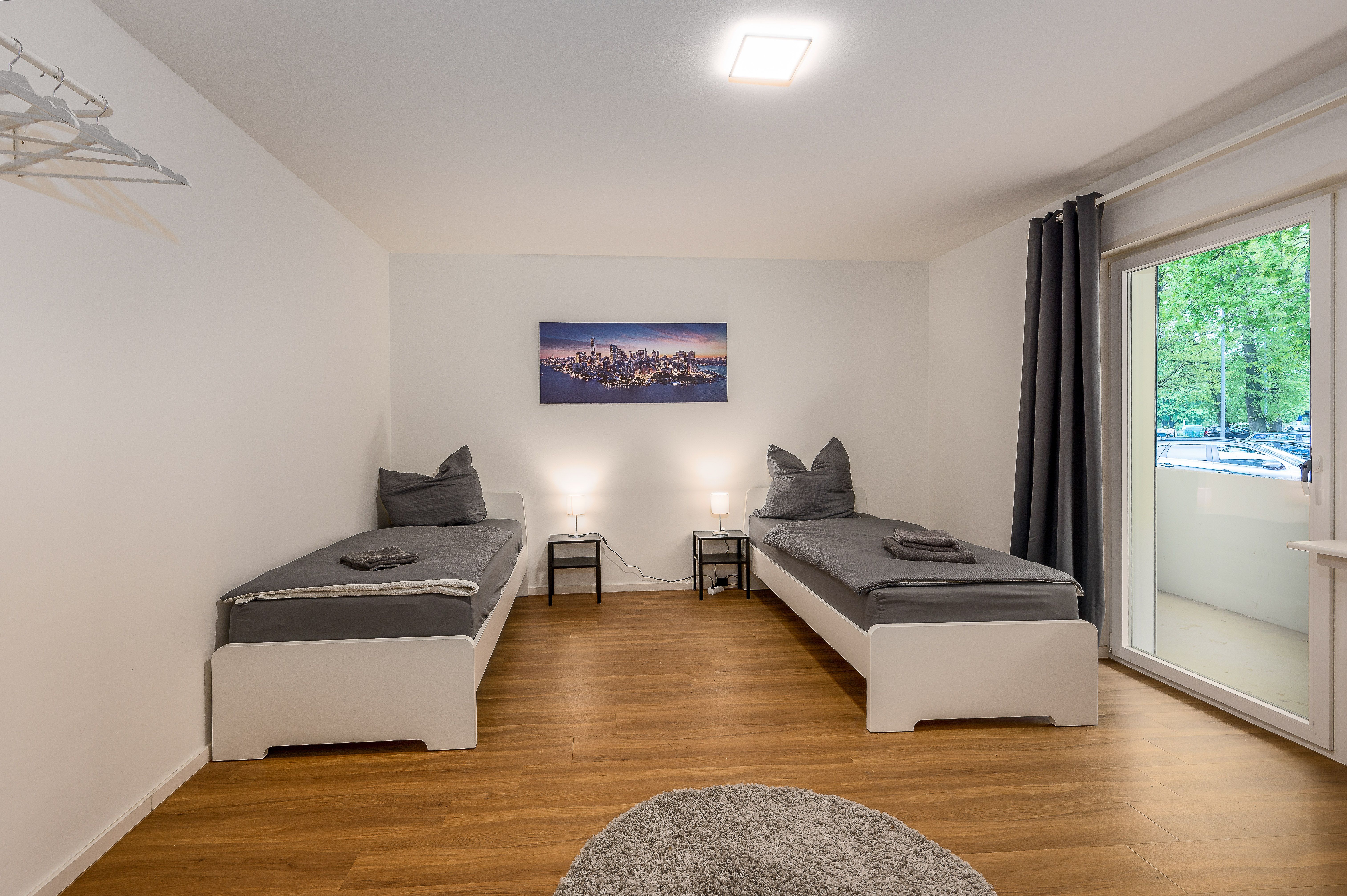 Fully Equipped Two Bedroom Apartment With Balcony - 9