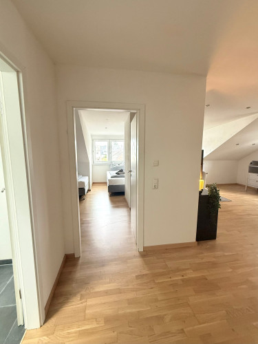 Modern Flat | Washing Machine, Underfloor Heating, Rain Shower - Gallery - 14