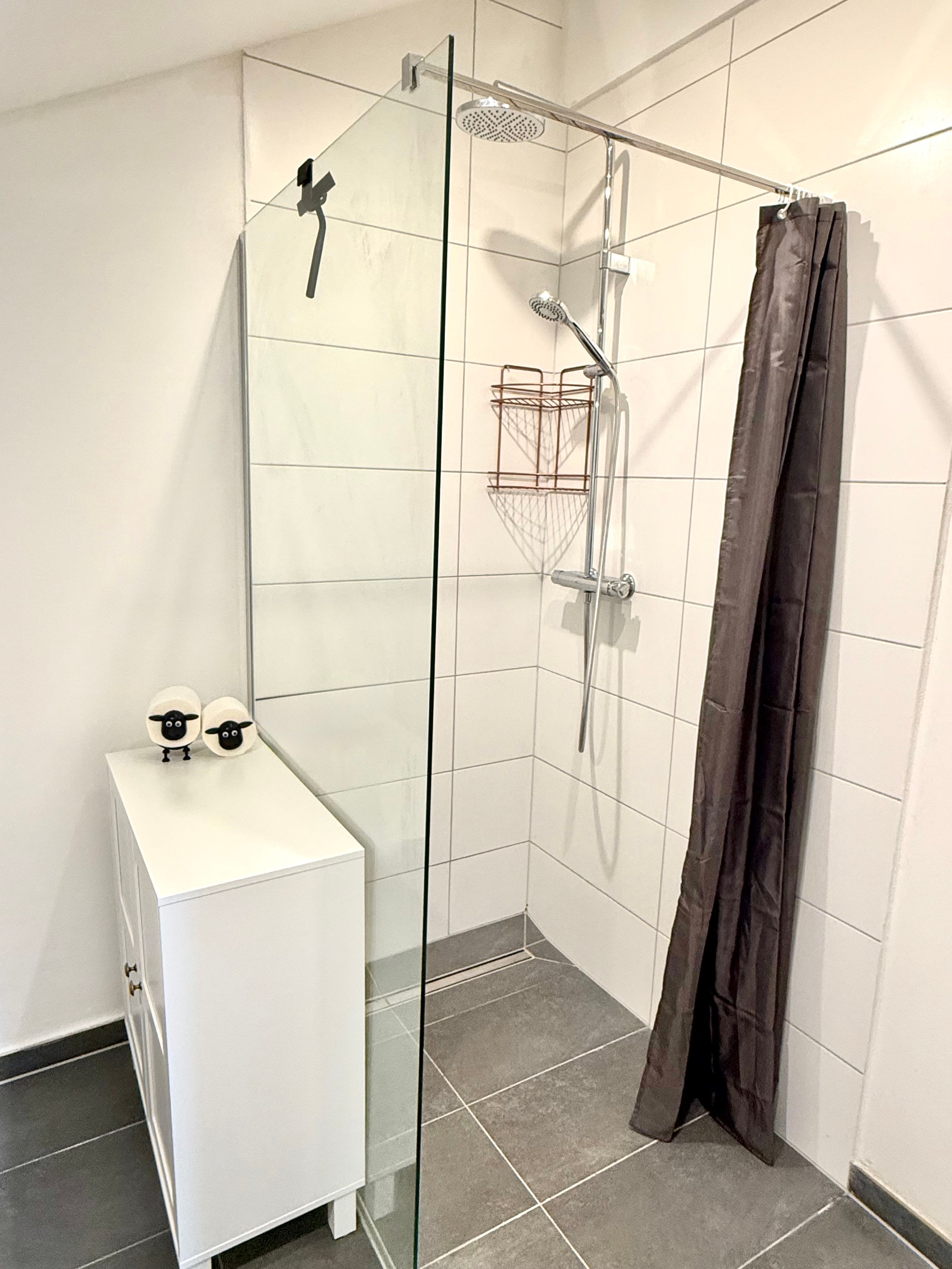 Modern Flat | Washing Machine, Underfloor Heating, Rain Shower - 6