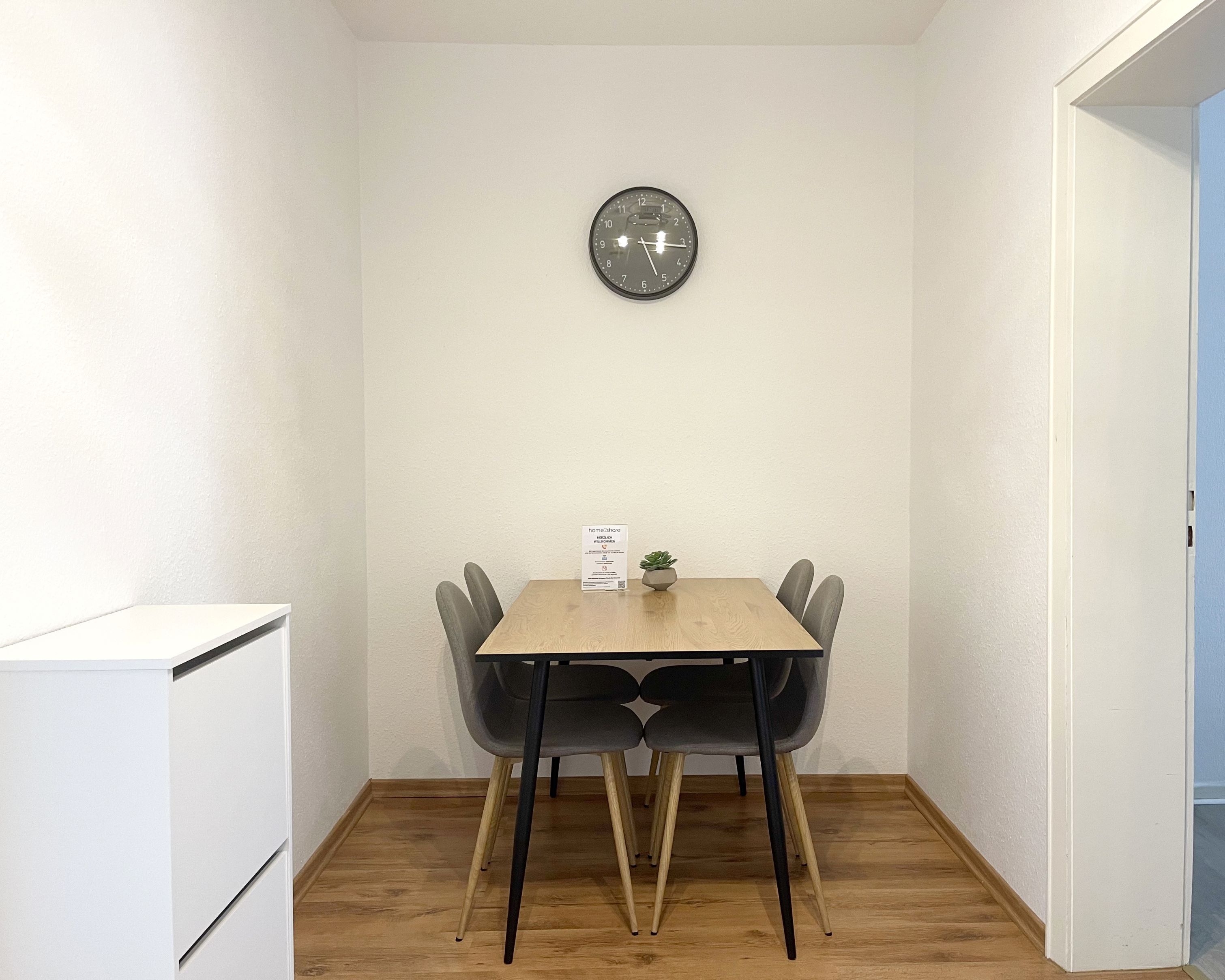  2-Rooms Family Apartment In Osnabrück | Home2share  -  2-rooms family apartment in Osnabrück | home2share  - Gallery -  9