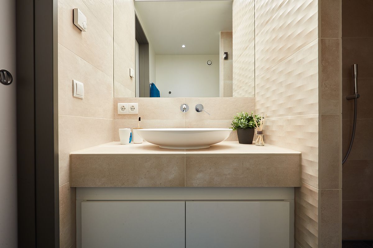 More Than A Home! THE STANDARD MID FLOOR! - 10