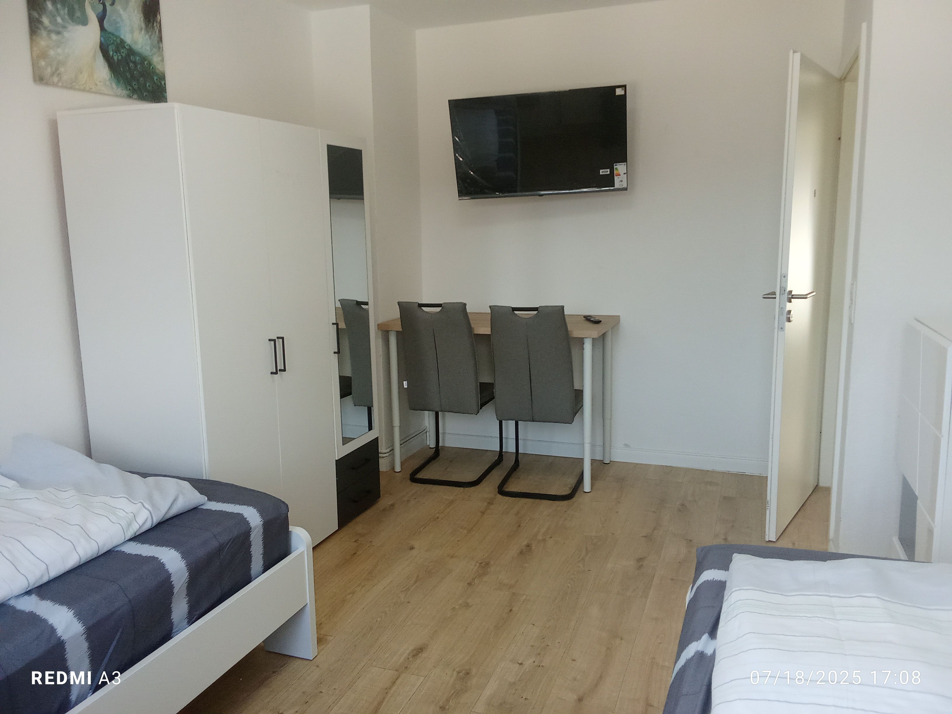 DG-2 Rooms+ Kitchen+ Shower Room - 4 Persons Furnished Apartment In Hempenweg 57, 28197 Woltmershaus - 8