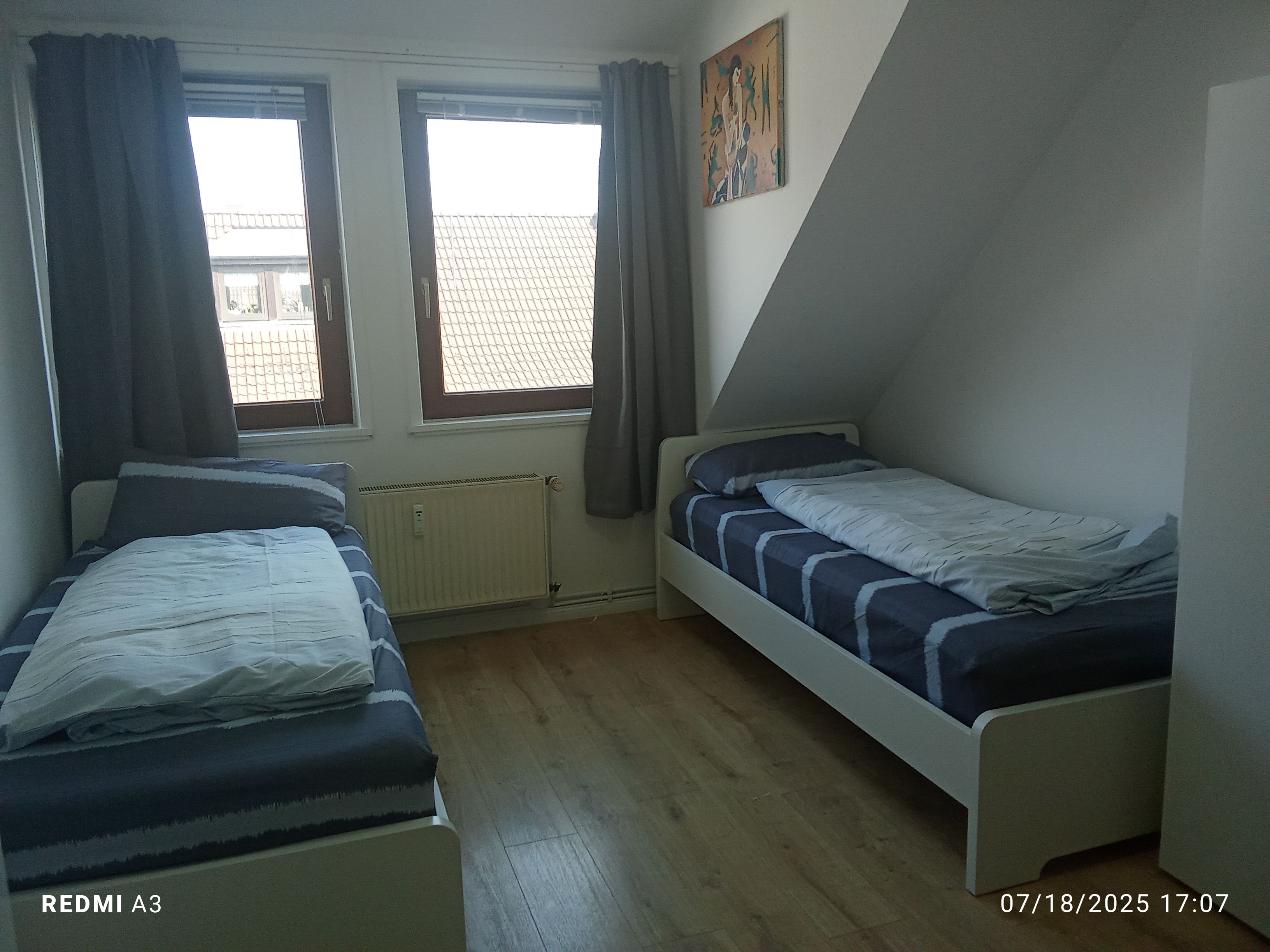 DG-2 Rooms+ Kitchen+ Shower Room - 4 Persons Furnished Apartment In Hempenweg 57, 28197 Woltmershaus - 12