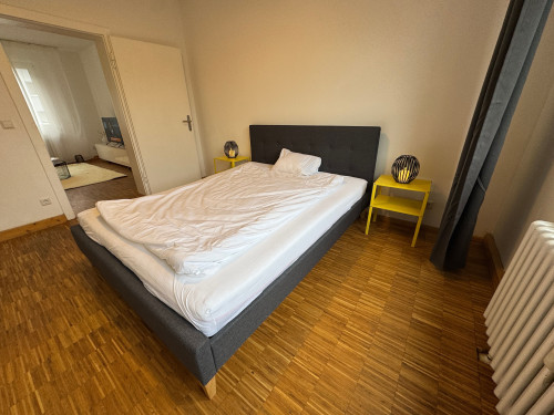 Sehr schöne 3 Zimmer Wohnung mit massiv Parkett, füßläufig Hauptbahnhof ! - Gallery - 10